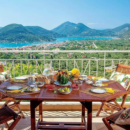 Rachi Sleeps 8 Air Con Wifi Nydri (Lefkada)
