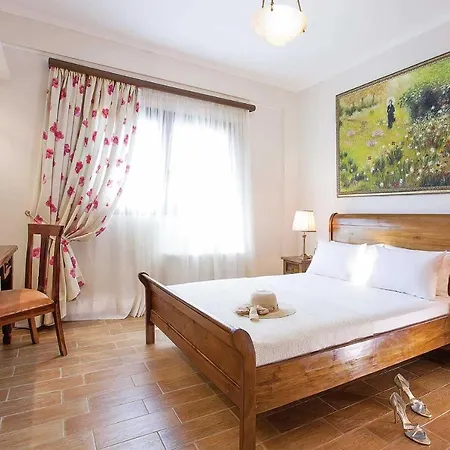 Villa Rachi Sleeps 8 Air Con Wifi Nydri (Lefkada)